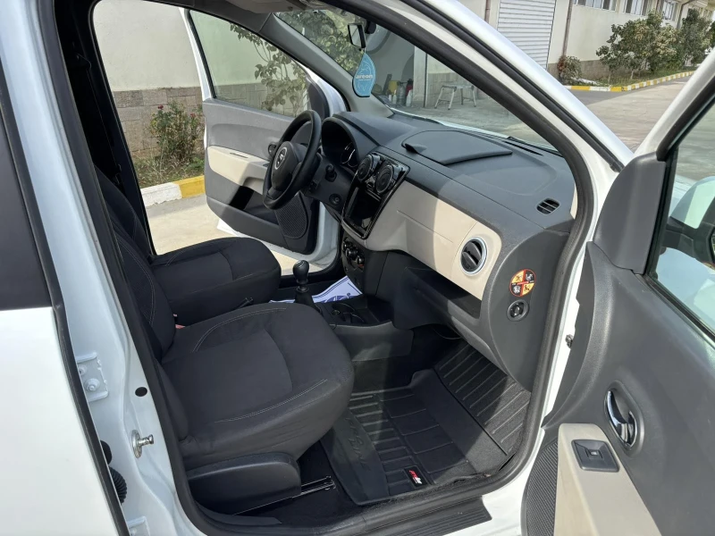 Dacia Lodgy 1, 5dci, снимка 11 - Автомобили и джипове - 52517713