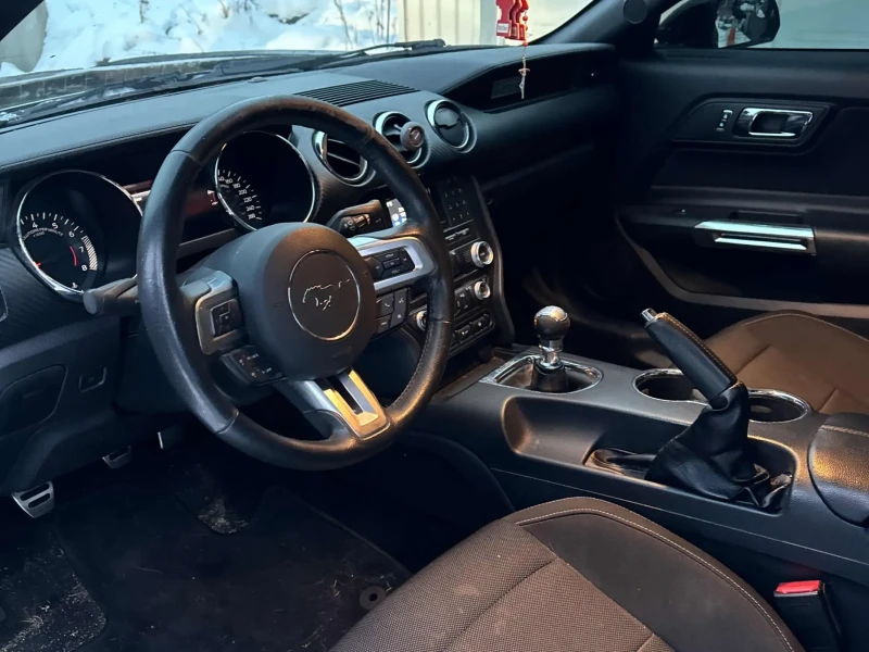 Ford Mustang * V6* CARFAX * БЕЗ ПЪРВОНАЧАЛНА ВНОСКА, снимка 6 - Автомобили и джипове - 52706980
