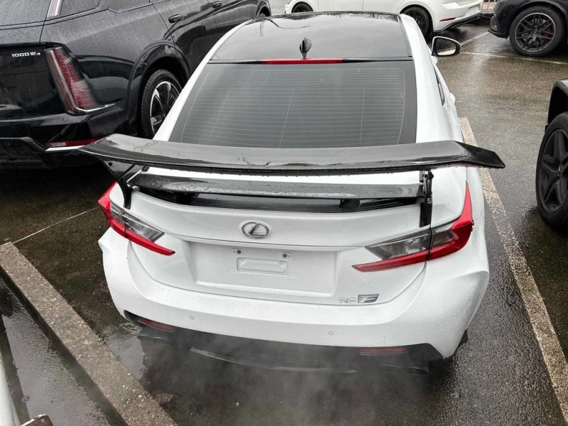 Lexus RC F * CARFAX * БЕЗ ПЪРВОНАЧАЛНА ВНОСКА, снимка 4 - Автомобили и джипове - 52825509