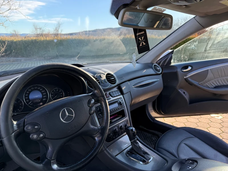 Mercedes-Benz CLK 200 kompressor , снимка 10 - Автомобили и джипове - 53052943