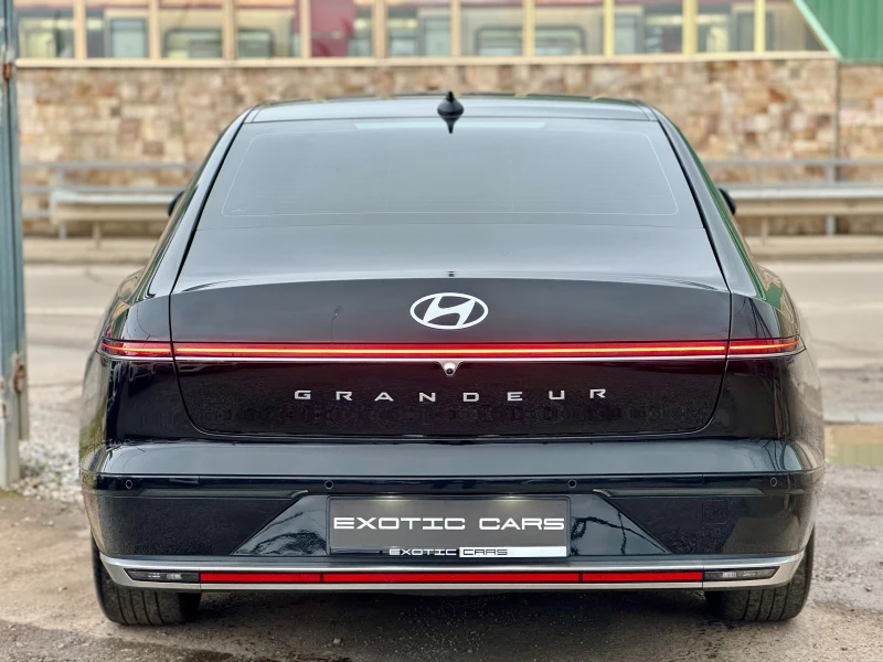 Hyundai Grandeur 3.5 V6 Exclusive GN7, снимка 5 - Автомобили и джипове - 53226196