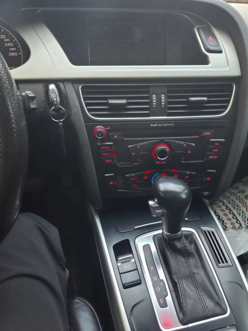 Audi A4, снимка 7 - Автомобили и джипове - 53445329