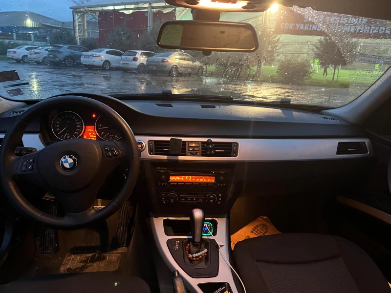 BMW 330, снимка 9 - Автомобили и джипове - 53458315