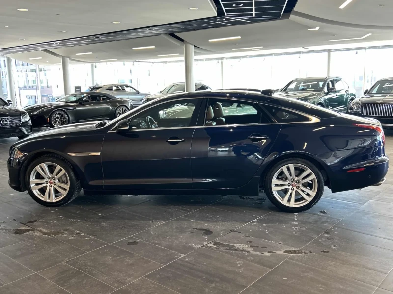 Jaguar Xj XJ R-Sport AWD, снимка 2 - Автомобили и джипове - 53480264