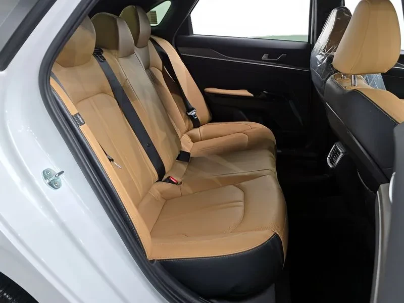 Kia K5, снимка 11 - Автомобили и джипове - 54833458
