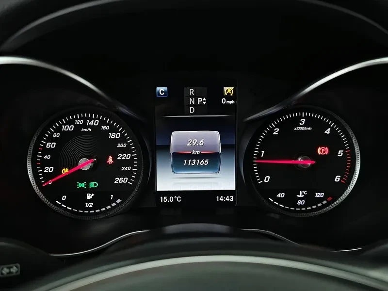 Mercedes-Benz C 220 D Avantgarde   , снимка 8 - Автомобили и джипове - 54882222