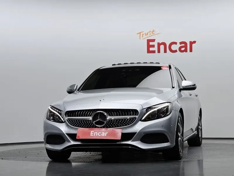 Mercedes-Benz C 220 D Avantgarde   , снимка 3 - Автомобили и джипове - 54882222