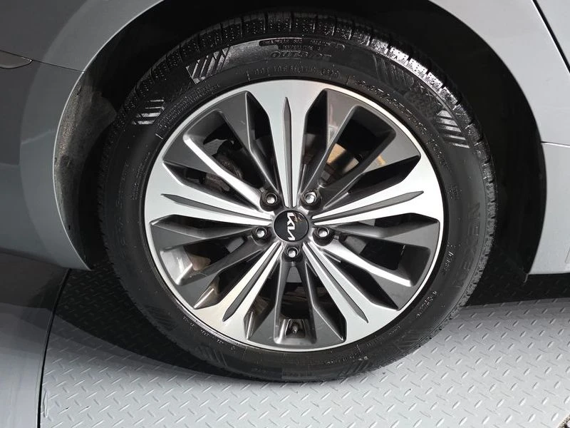 Kia K8 Signature| ВКЛ.ТЕХНОТЕСТ, снимка 5 - Автомобили и джипове - 55622581