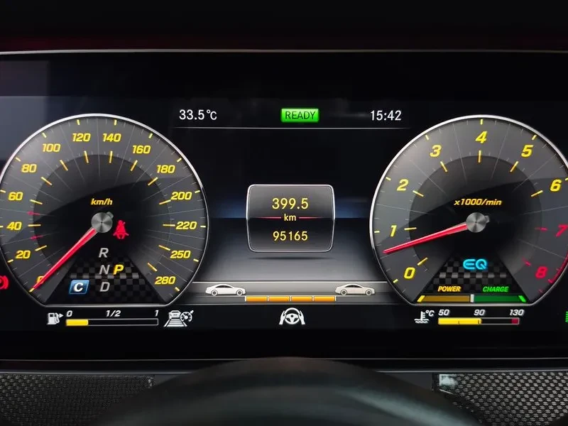Mercedes-Benz E 53 AMG W213 4Matic+ , снимка 8 - Автомобили и джипове - 56001499