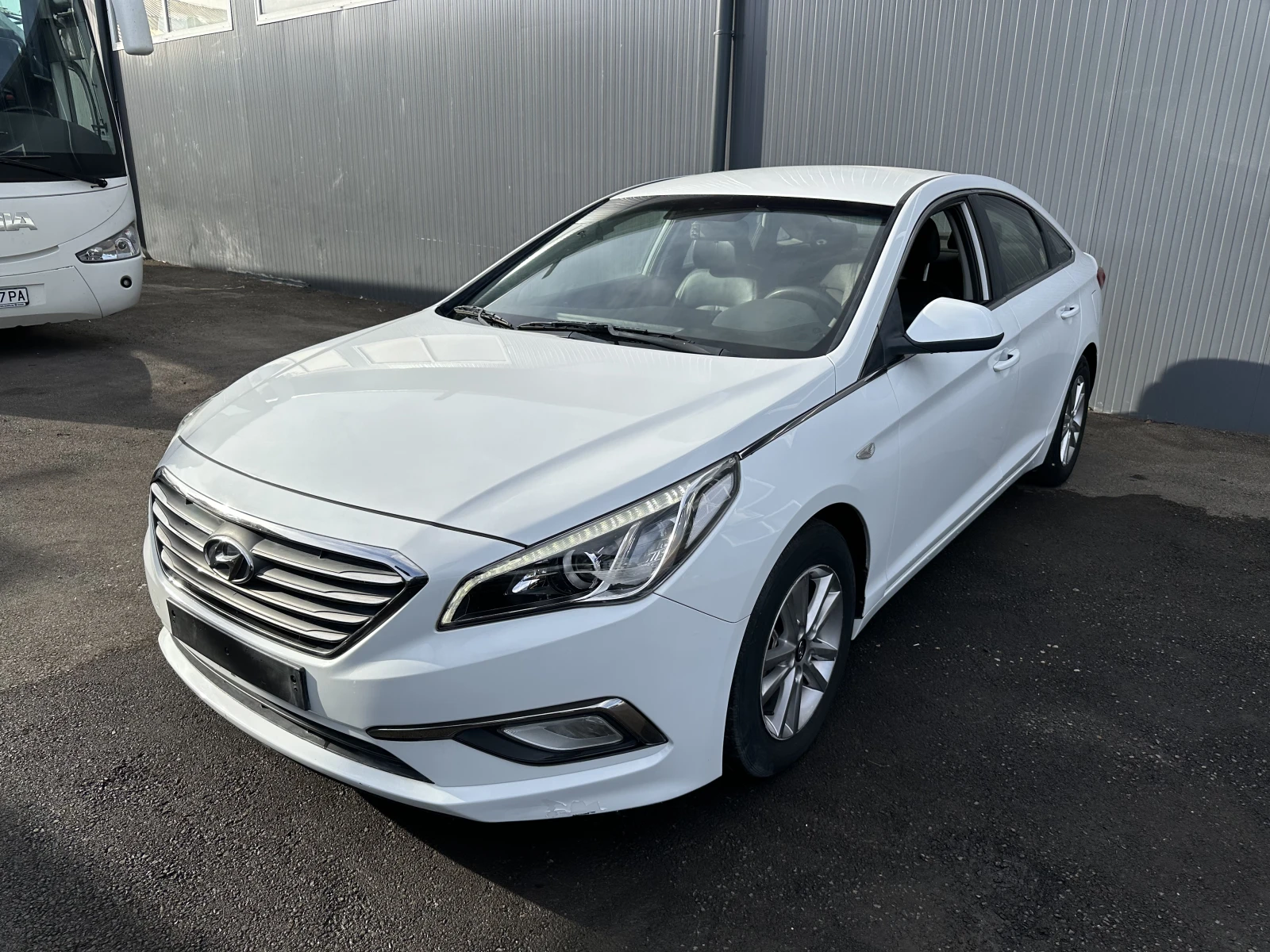 Hyundai Sonata НОВ ВНОС/8 БРОЯ/ОРИГИНАЛЕН ПРОБЕГ/АВТОМАТИК/БЕНЗИН - изображение 3