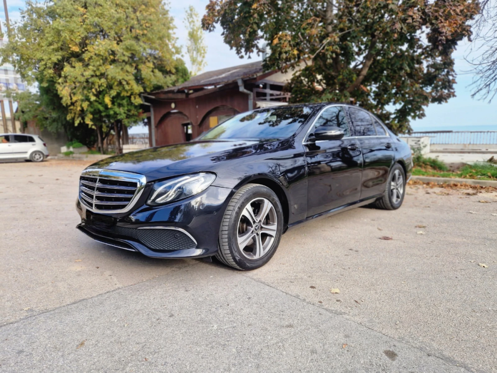 Mercedes-Benz E 200 Avantgarde 9G-tronic - изображение 5