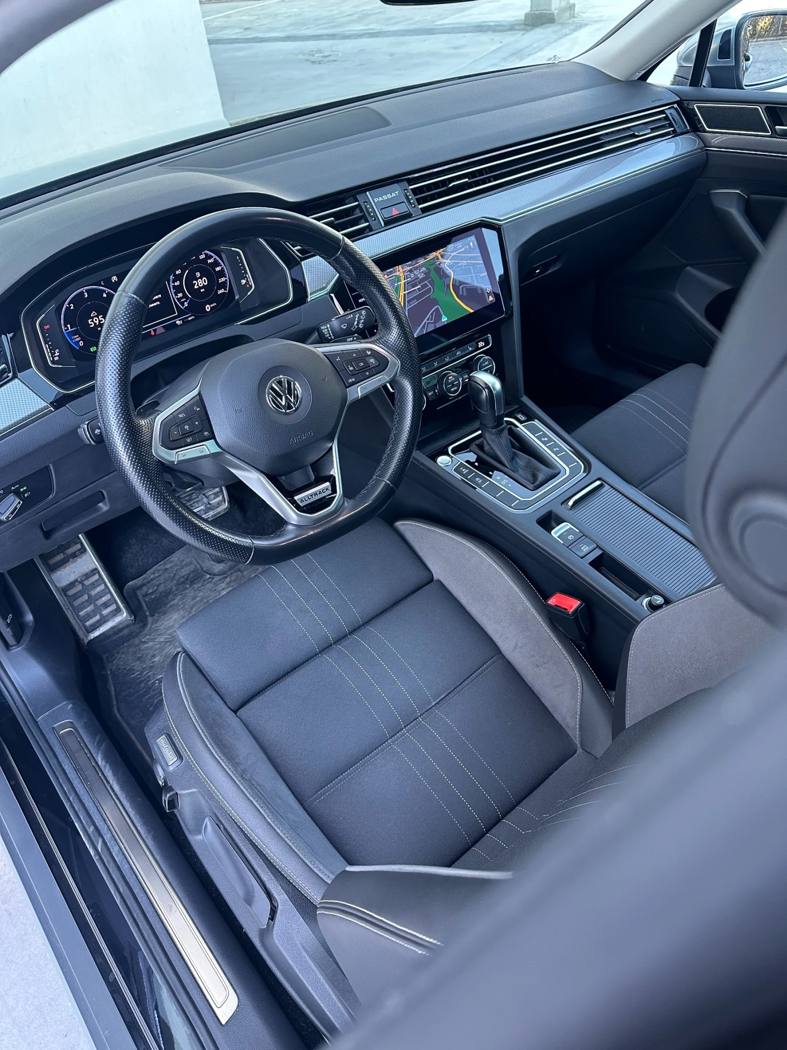 VW Passat 2.0 TDI 4 Motion в Гаранция - изображение 4