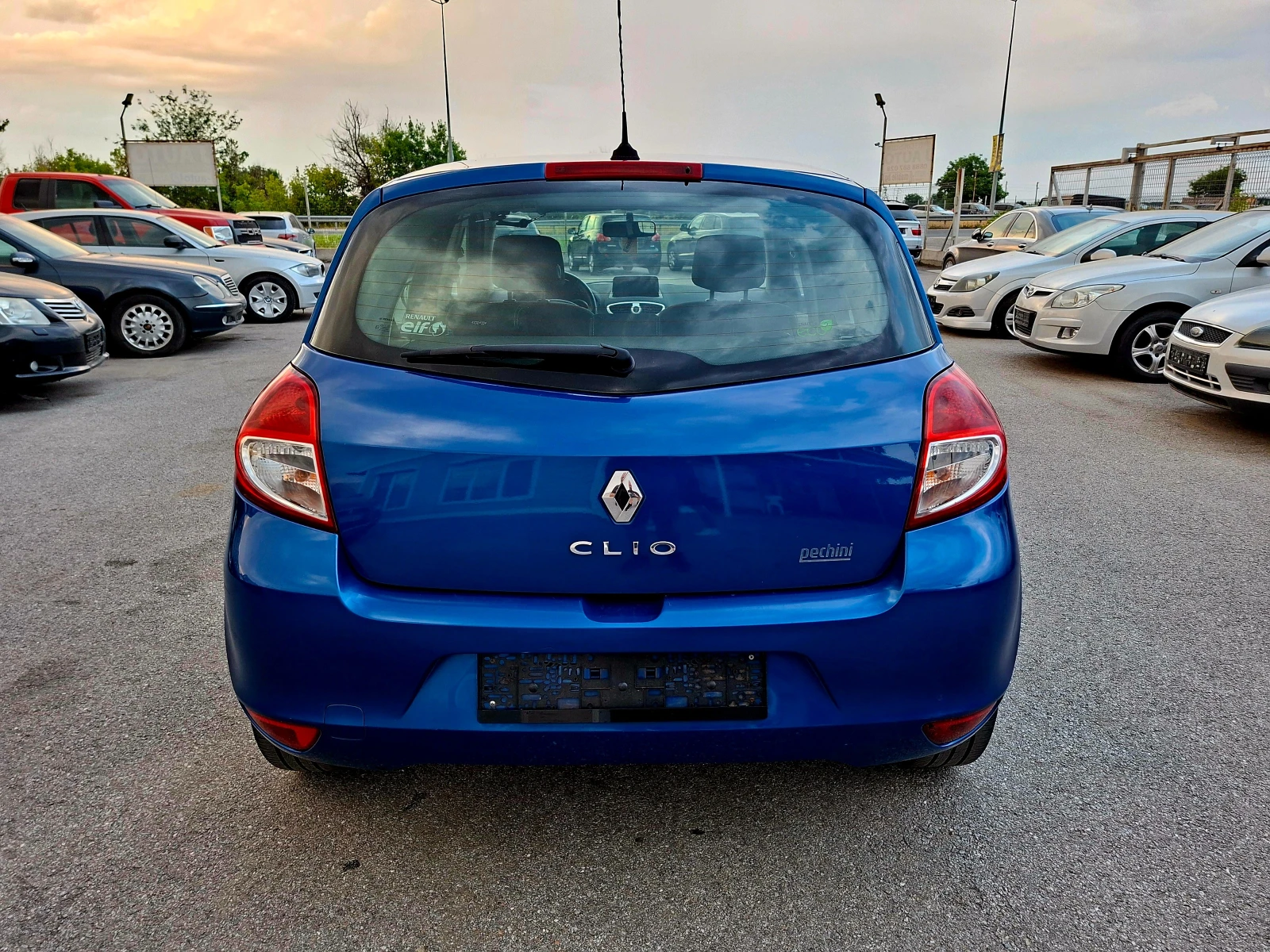 Renault Clio 1.2i R FACE НАВИ - изображение 4