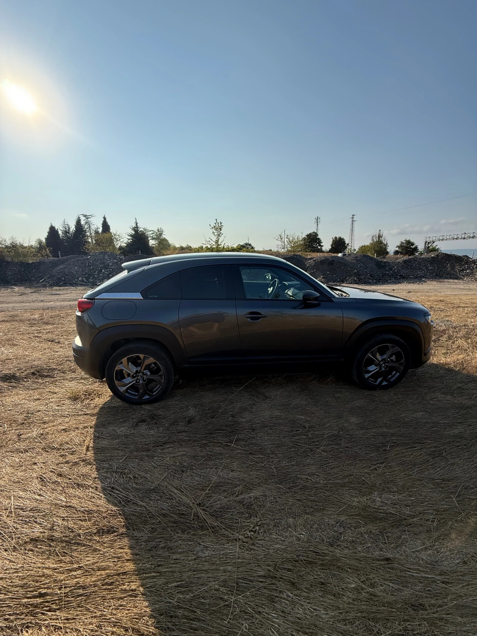 Mazda MX-30  - изображение 4