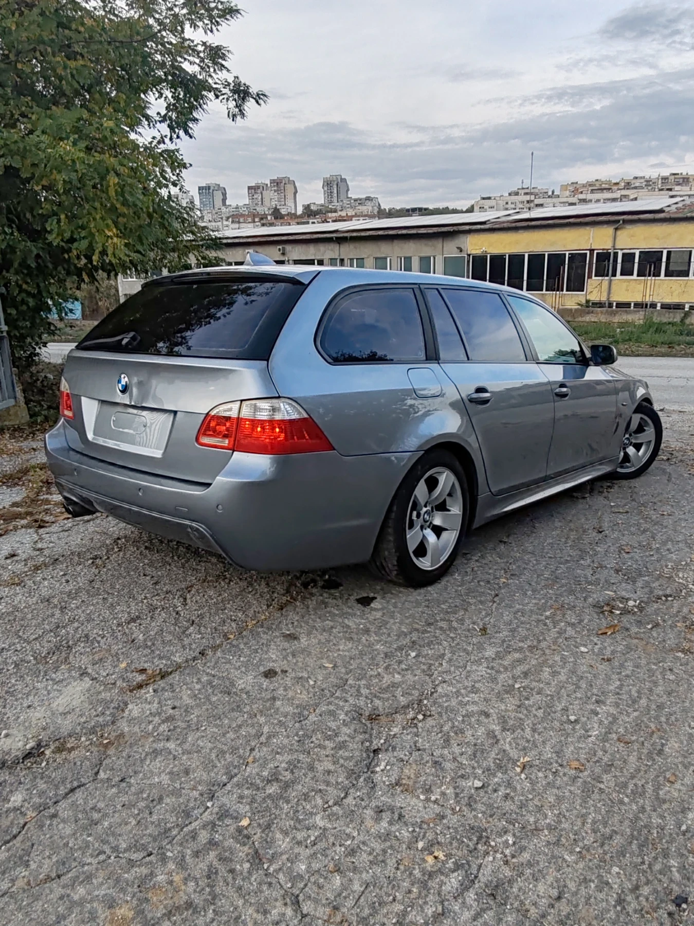 BMW 525 i 192ps Газов инжекцион  - изображение 4