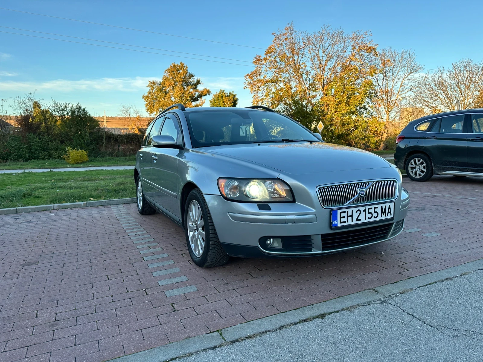 Volvo V50  - изображение 2