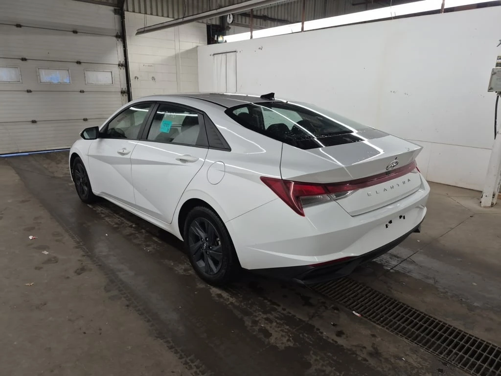 Hyundai Elantra * PREFERRED * CARFAX * БЕЗ ПЪРВОНАЧАЛНА ВНОСКА - изображение 4