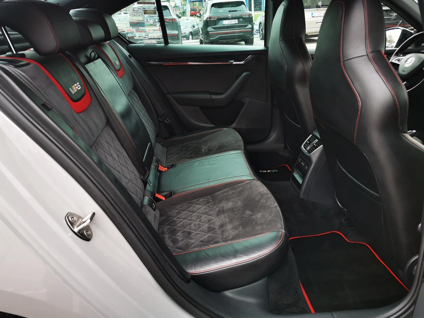 Skoda Octavia RS 2.0 TDI 184ks MT6 | Mobile.bg � ����������� 8