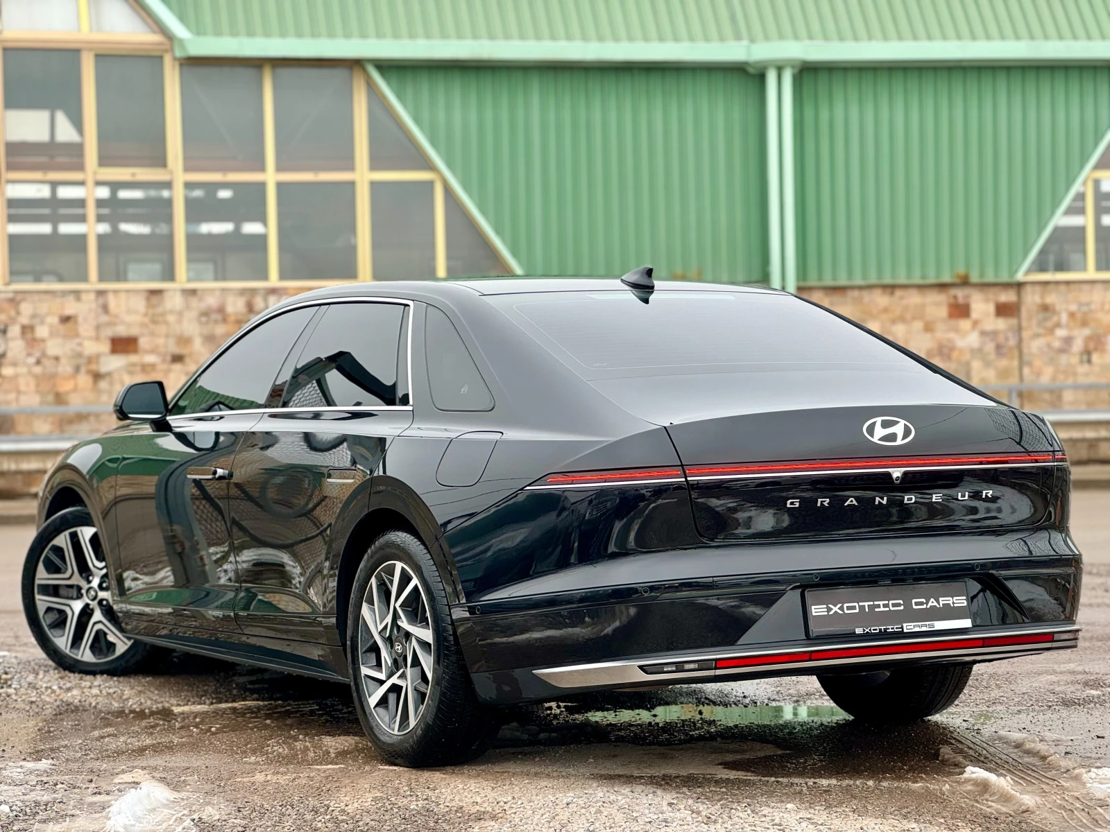 Hyundai Grandeur 3.5 V6 Exclusive GN7 - изображение 6