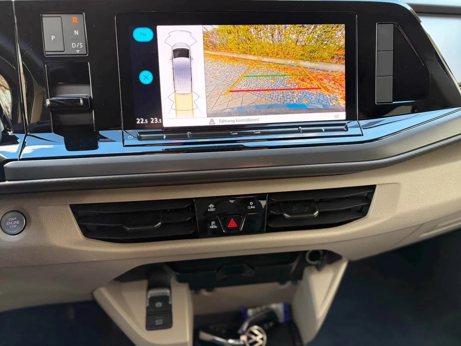 VW Multivan Т7/2.0TDI/DSG/Камера/Дистроник/ - изображение 10