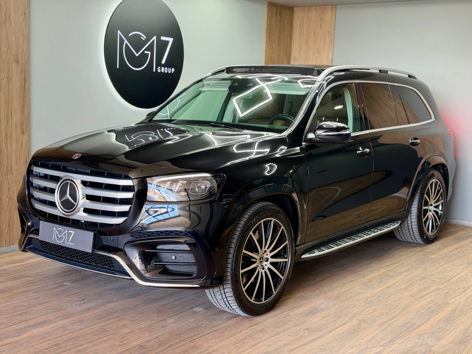 Mercedes-Benz GLS 450 d 2xAMG 7-местен * FACELIFT 2025* , снимка 3 - Автомобили и джипове - 53815279