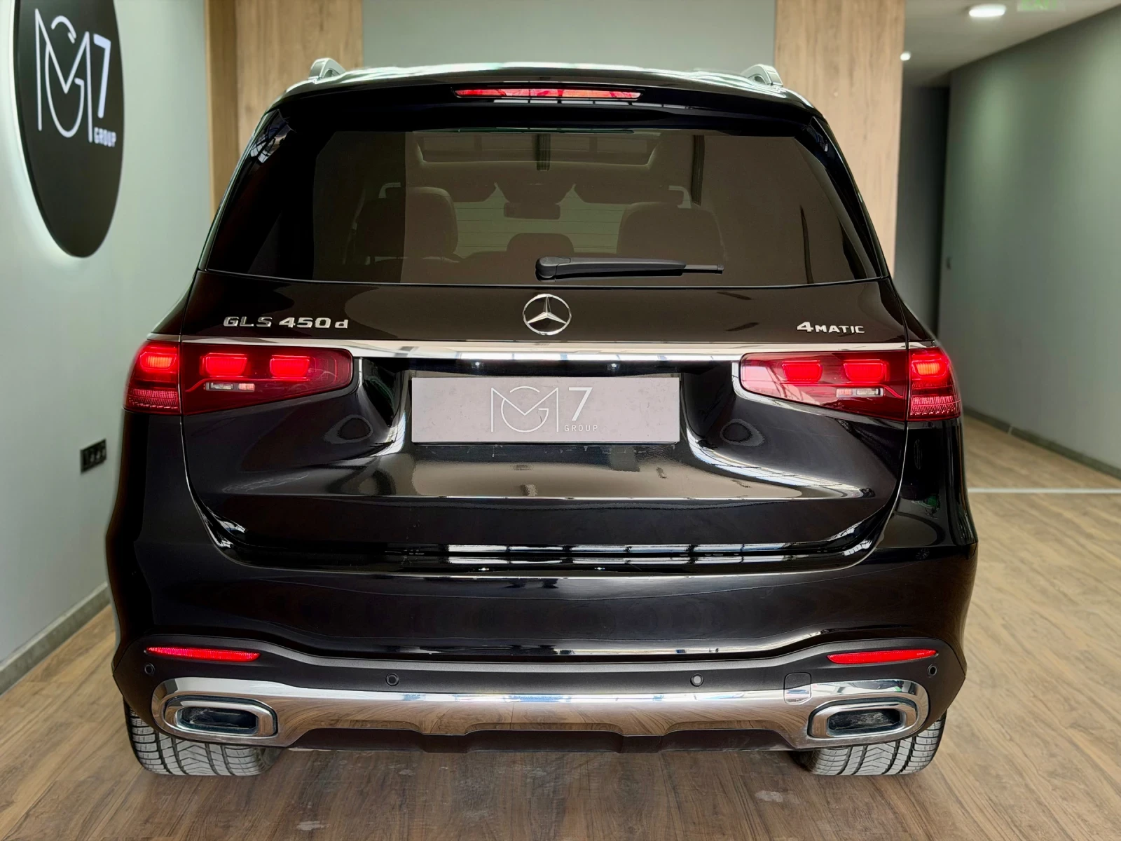 Mercedes-Benz GLS 450 d 2xAMG 7-местен * FACELIFT 2025* , снимка 2 - Автомобили и джипове - 53815279