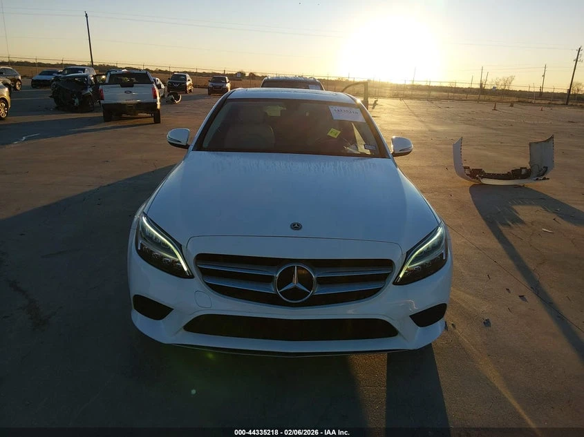 Mercedes-Benz C 300 2.0L I-4 DI, DOHC, VVT, TURBO, 255HP Rear Wheel | Mobile.bg � ����������� 12