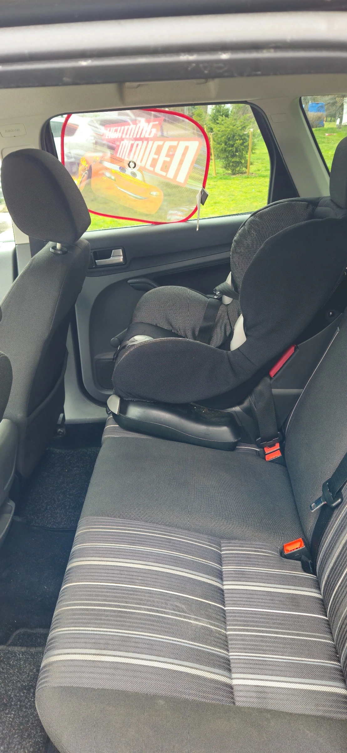 Ford Focus 1.6TDCI, снимка 11 - Автомобили и джипове - 53936901