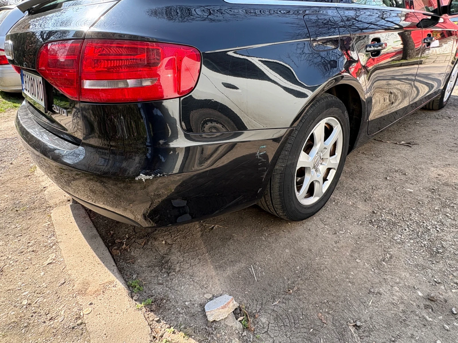 Audi A4 Avant 2.0 TDI, снимка 4 - Автомобили и джипове - 54215694