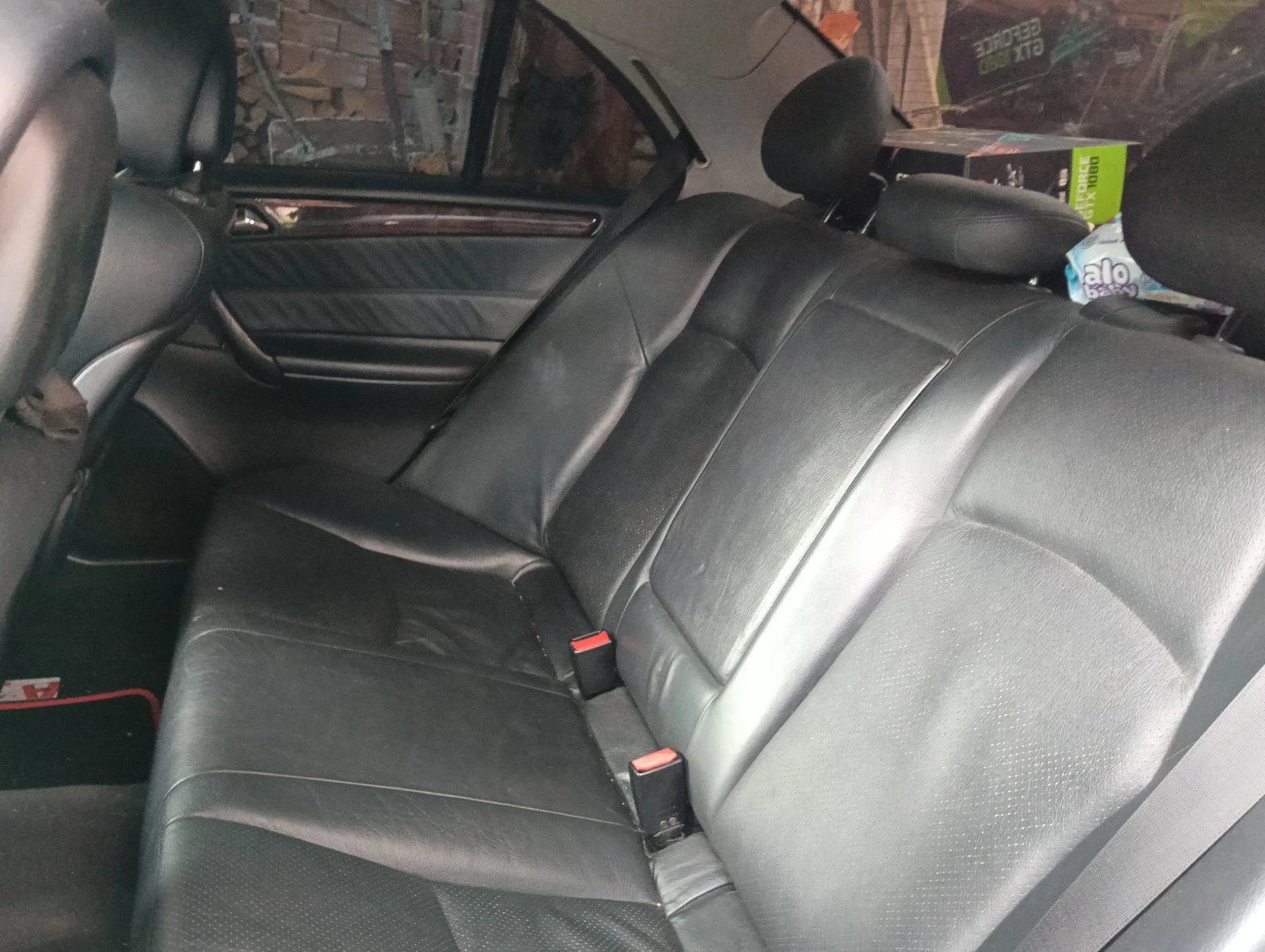 Mercedes-Benz C 200, снимка 6 - Автомобили и джипове - 54526075