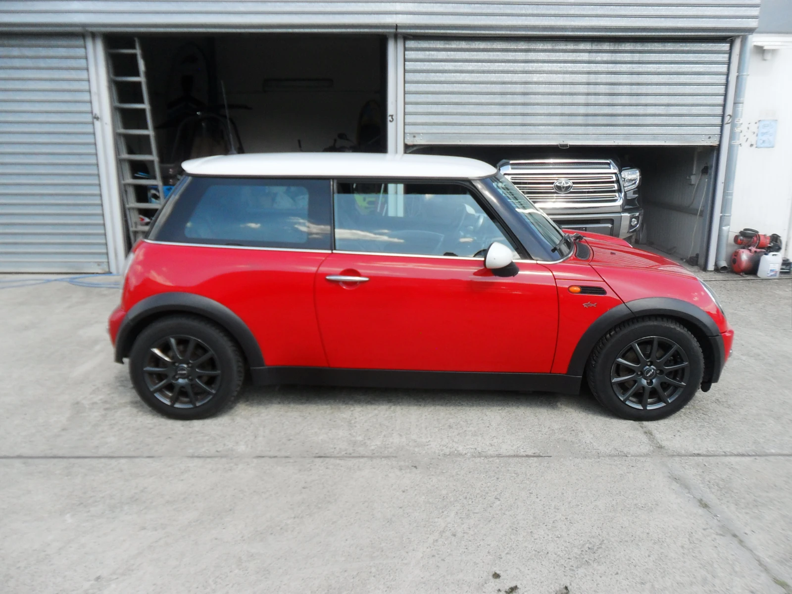 Mini Cooper 1, 6i-ITALY-KLIMA, снимка 4 - Автомобили и джипове - 54762537