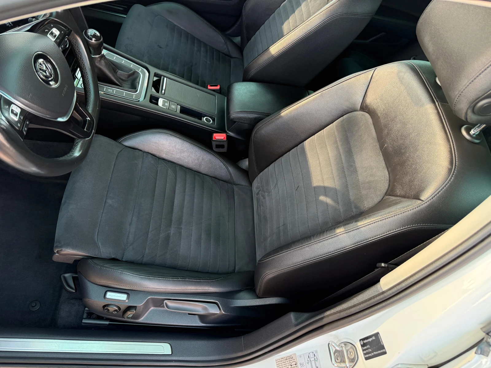 VW Passat 2.0 tdi R-line, снимка 8 - Автомобили и джипове - 55058550