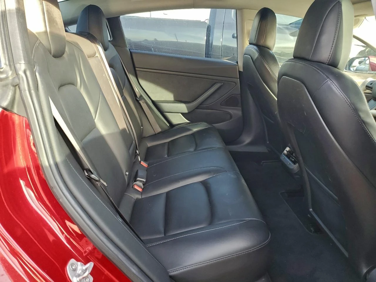 Tesla Model 3, снимка 10 - Автомобили и джипове - 55272003