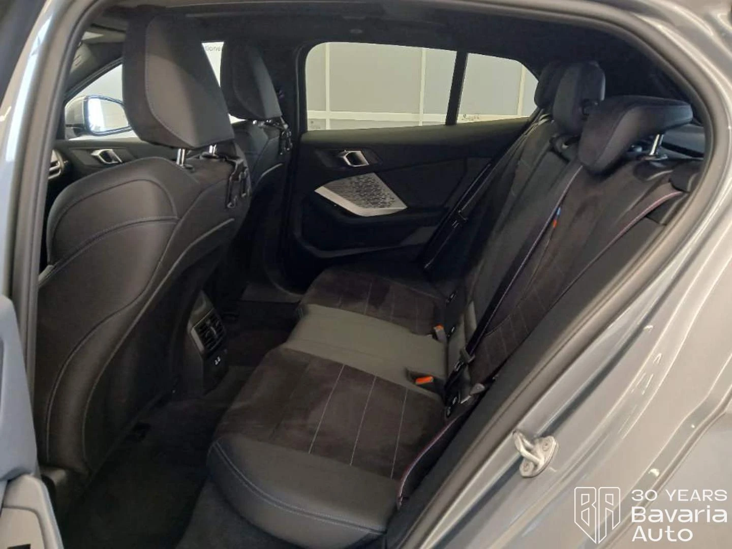 BMW 120 M Sport Paket, снимка 9 - Автомобили и джипове - 55424167