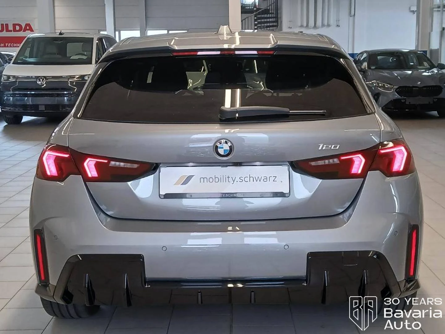 BMW 120 M Sport Paket, снимка 3 - Автомобили и джипове - 55424167