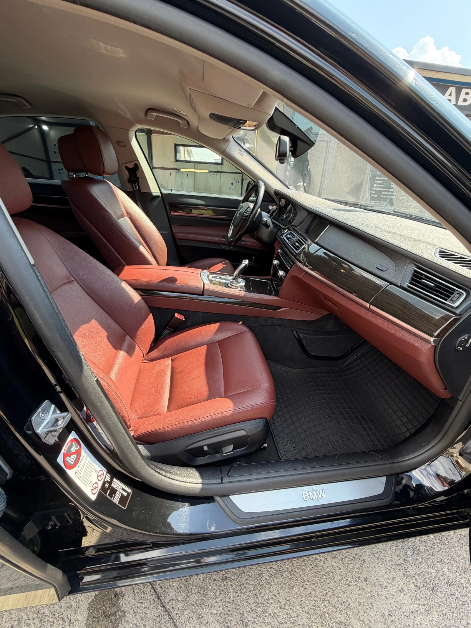 BMW 730, снимка 10 - Автомобили и джипове - 55436669