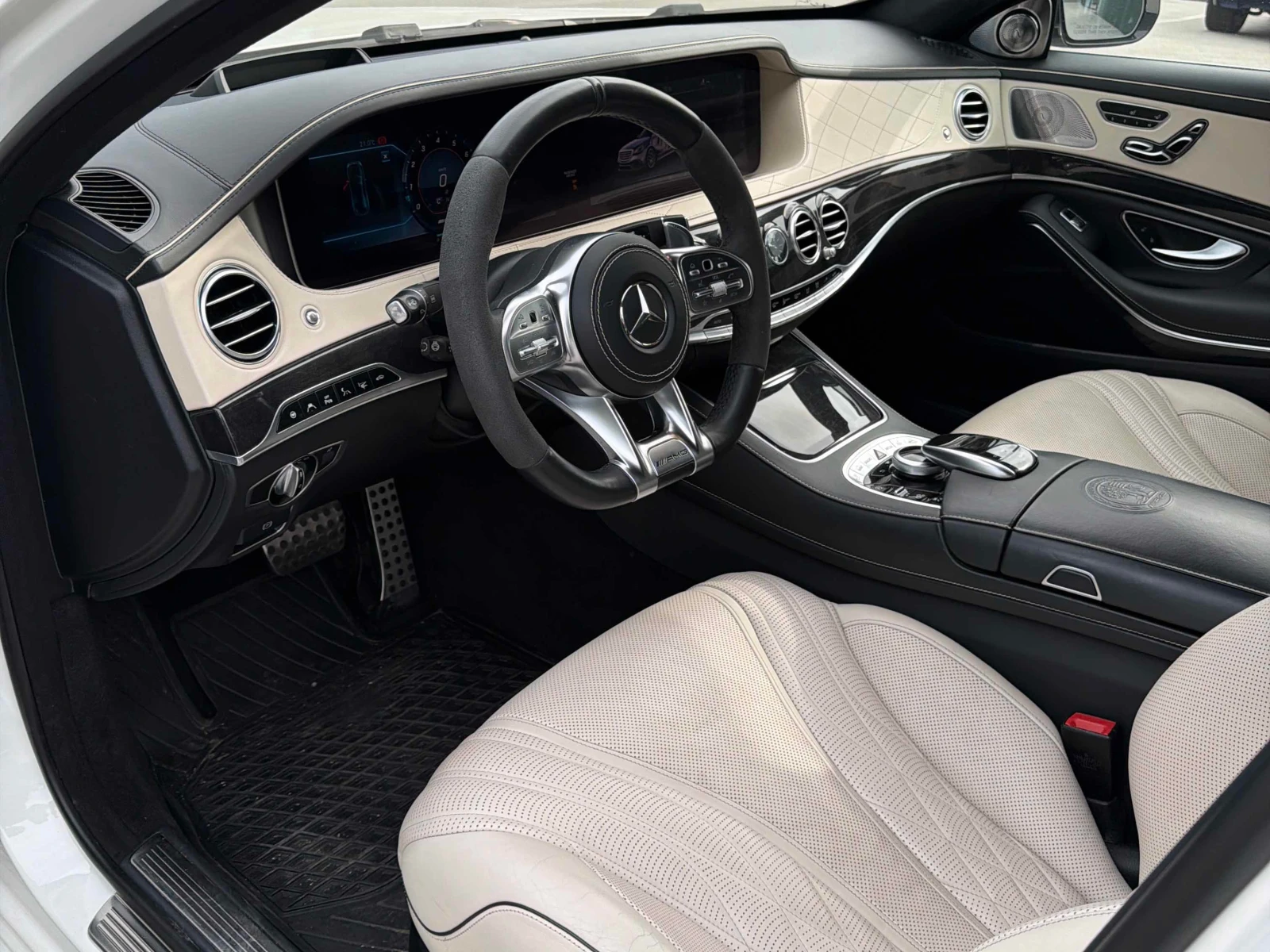 Mercedes-Benz S 63 * AMG* CARFAX* АВТОКРЕДИТ БЕЗ ПЪРВОНАЧАЛНА ВНОСКА*, снимка 8 - Автомобили и джипове - 55802660
