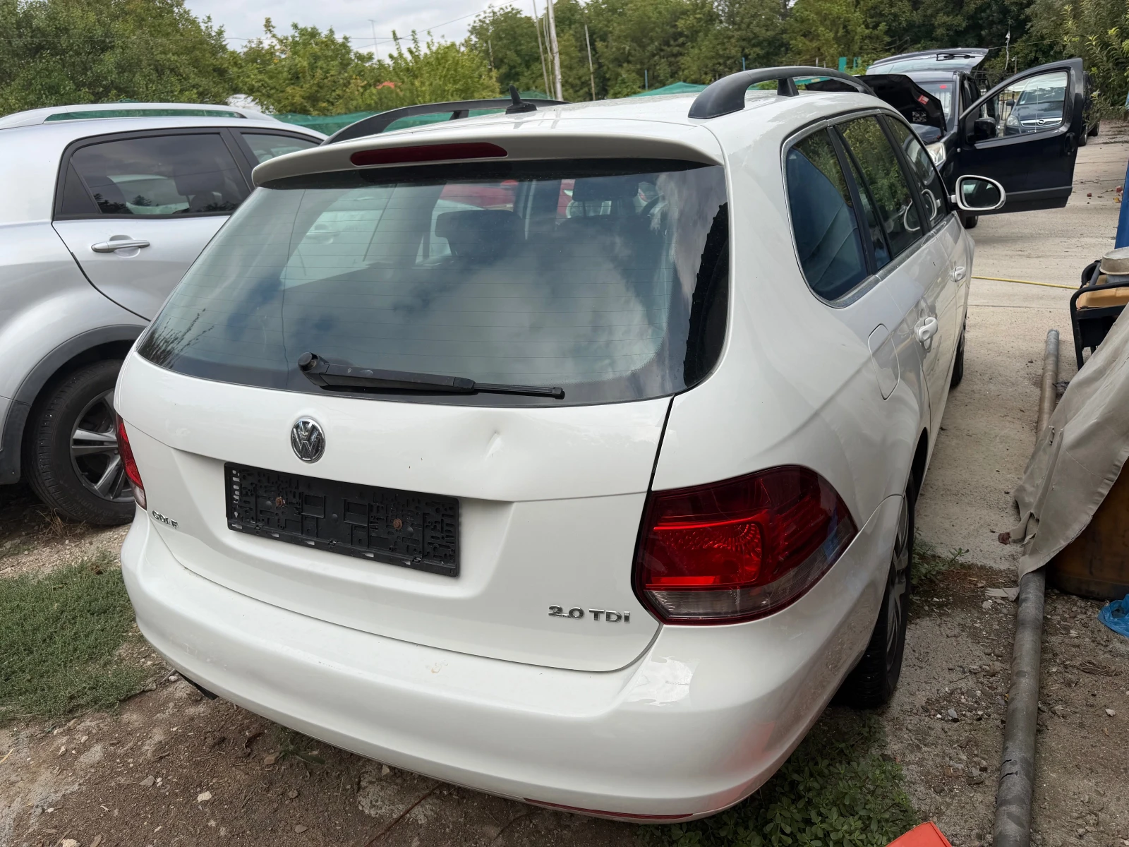 VW Golf 2.0TDI, снимка 9 - Автомобили и джипове - 55930493