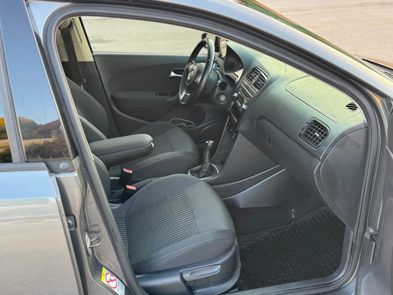 VW Polo HIGHLINE, снимка 7 - Автомобили и джипове - 56367842