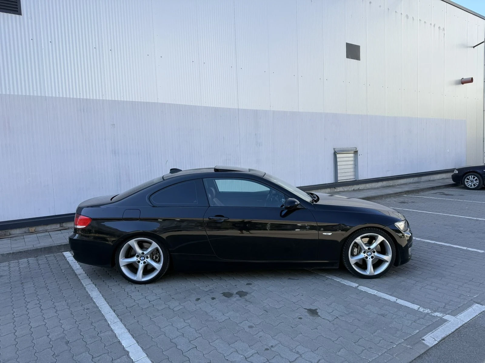BMW 335, снимка 2 - Автомобили и джипове - 56405730