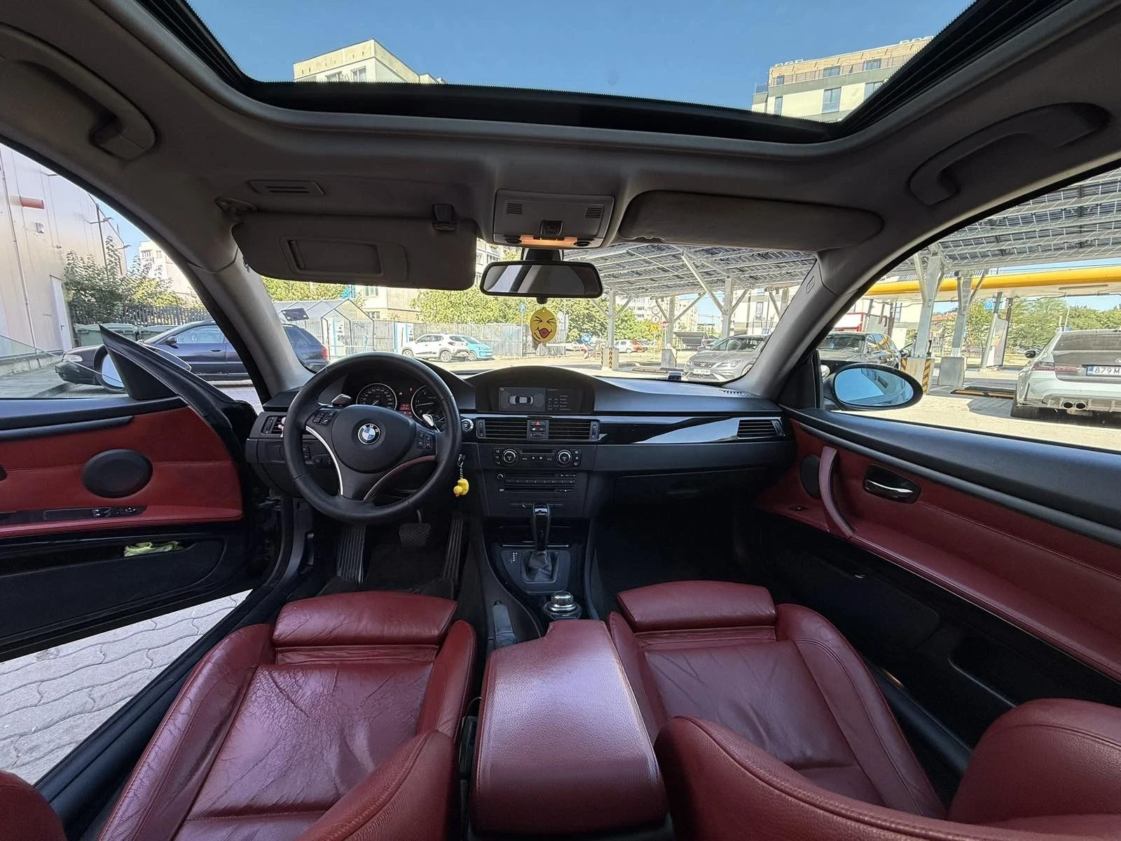 BMW 335, снимка 5 - Автомобили и джипове - 56405730