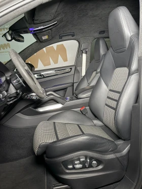 Porsche Cayenne TurboS* E-Hybrid* GT Coupe* Ceramic* Carbon* Chron - 103998 € / 203402.41 лв. - 10099935 8