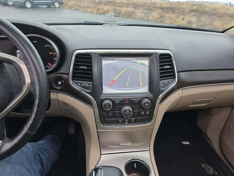 Jeep Grand cherokee, снимка 11 - Автомобили и джипове - 53044752