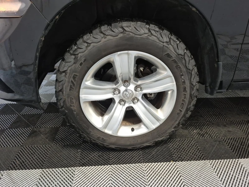 Dodge RAM 1500 SPORT CREW| HEMI 5.7| PANO| NAVI, снимка 6 - Автомобили и джипове - 53434417