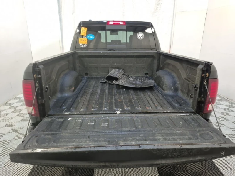 Dodge RAM 1500 SPORT CREW| HEMI 5.7| PANO| NAVI, снимка 14 - Автомобили и джипове - 53434417