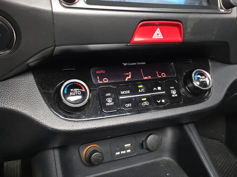 Kia Sportage R Diesel 2Wd Tlx Premium, снимка 16 - Автомобили и джипове - 56000190
