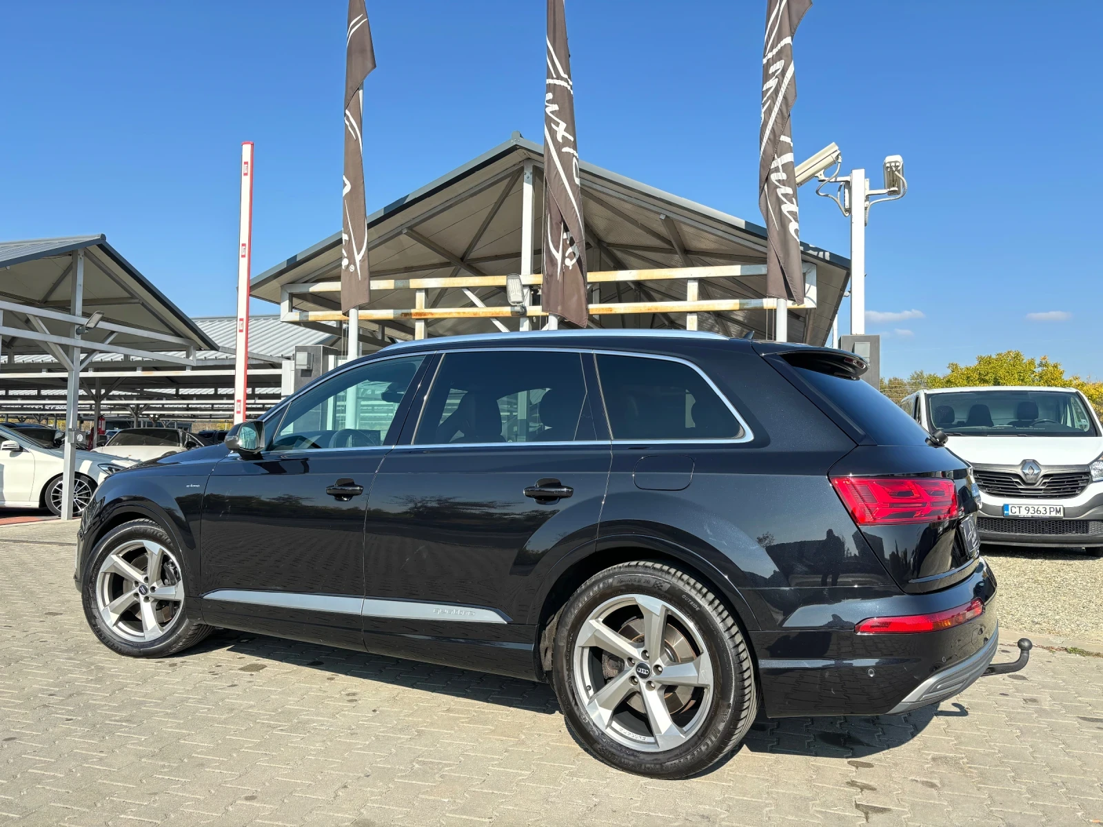 Audi Q7 E-TRON#ОБДУХ#PANO#AIRM#DISTR#360CAM#SOFTCL - изображение 5