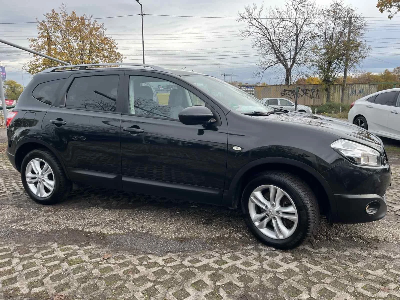 Nissan Qashqai 2.0 16V SPORT 4x4 - изображение 2
