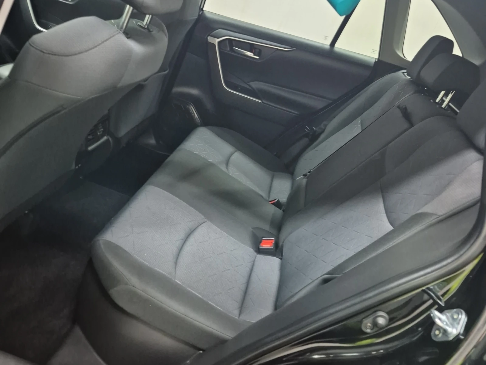 Toyota Rav4 * CARFAX * БЕЗ ПЪРВОНАЧАЛНА ВНОСКА - изображение 10