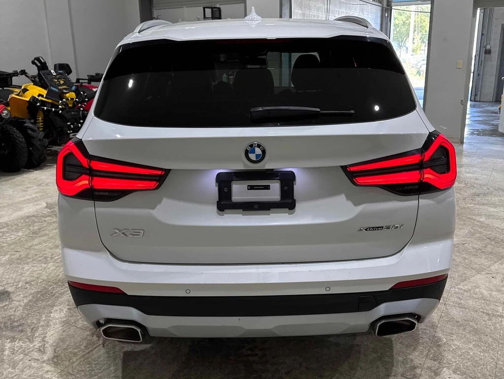 BMW X3 * xDrive30i * CARFAX *    | Mobile.bg   15
